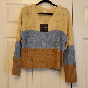 Kismet V neck sweater from Vici by Le Lis